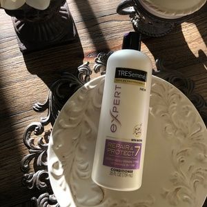 NEW Tresemme Repair & Protect Conditioner, 25oz